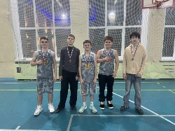 �����������